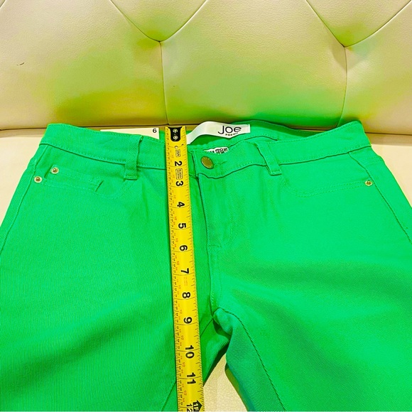 NWT Green Capri Pants NWT - Picture 9 of 10